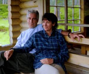 Ghislaine Maxwell fue la pareja del multimillonario.