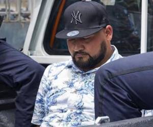 El sospechoso tiene 38 años de edad, aunque no se estableció en qué año cometió el delito que se le imputa.