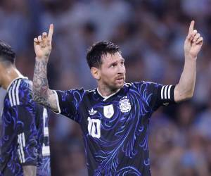Messi tuvo una gran noche en su despedida jugando en Argentina con la selección.
