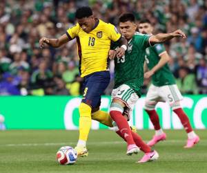 Imágenes del desarrollo del partido.