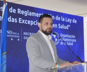 El viceministro de Salud, Eduardo Midence, señaló que los pagos que se adeudan a los médicos es debido a que no han actualizado sus datos.