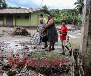 Inundaciones, deslizamientos y carreteras dañadas son algunos daños que sufren varios municipios por las lluvias.