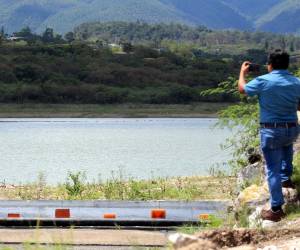 La represa Los Laureles alcanzó este lunes el 58.33% de su capacidad y, de mantenerse las lluvias, podría superar el 60% durante este martes 6 de octubre.