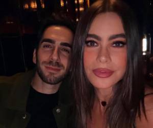 Sofía Vergara ha confirmado públicamente su relación con el empresario estadounidense Douglas Chabbott mediante una publicación en Instagram que acumuló más de 127.000 me gusta en pocas horas.