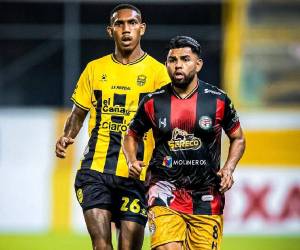 Imágenes del desarrollo del partido.