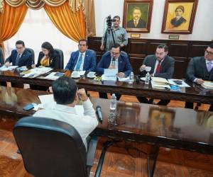 El primero juicio político se le aplicó al entonces fiscal general, Johel Zelaya.