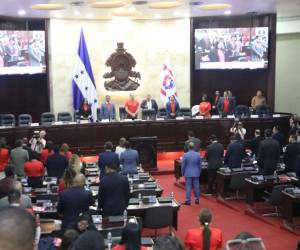 La medida responde a los continuos cuestionamientos de diversos sectores sociales y políticos en torno al rol operativo y la escasa visibilidad de los representantes hondureños en el organismo con sede en Guatemala.