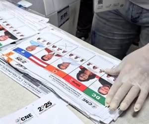 El jueves 18 de diciembre inició el escrutinio especial.