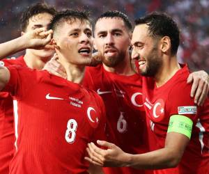 Turquía enfrenta a Bulgaria y España en la eliminatorias europeas hacia el Mundial 2026.