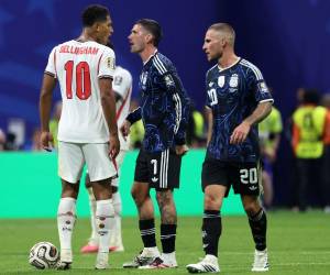 Una controversia fuera de las canchas podría tener consecuencias para los futbolistas argentinos que compiten en la Premier League de Inglaterra, todo a raíz del Argentina vs Inglaterra en el Mundial 2026.
