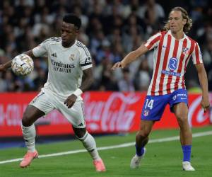 Imágenes del desarrollo del partido.