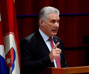 El 25 de mayo, el presidente cubano, Miguel Díaz-Canel, dijo que en ningún caso asistiría al cónclave de Los Ángeles, por la exclusión de los tres países.