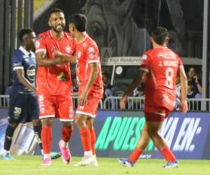 Motagua le da la bienvenida al Estrella Roja en la primera división.