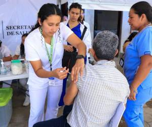 El viceministro informó que también buscan fortalecer el sistema de distribución de medicamentos e insumos mediante el fideicomiso de salud, con el propósito de agilizar su entrega a los centros asistenciales del país.