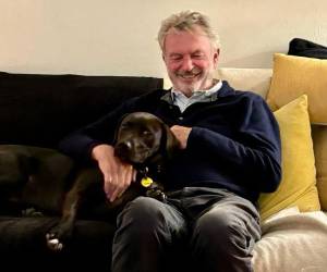 La muerte de Sam Neill, ocurrida este lunes a los 78 años, generó una ola de homenajes de colegas, directores y líderes políticos que trabajaron con él a lo largo de sus más de cinco décadas de carrera.