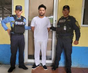 Brayan Josué Ramírez Velásquez minutos después de haber sido detenido en el aeropuerto de La Lima.