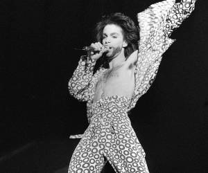 Una década después, la popularidad digital de Prince sigue intacta, y algunos de sus videos acumulan millones de reproducciones en YouTube.