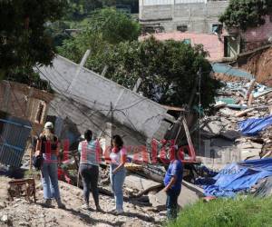 Más de 2 mil personas se encuentran el albergues luego que sus casas se destruyeran en la colonia Guillén.