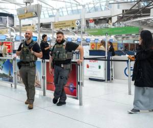 Según la Fiscalía, el pasado 5 de febrero Morgan conducía ilegalmente por el arcén de la autopista 62 en un aparente intento por adelantar al tráfico lento.