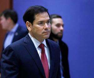 Marco Rubio tampoco quiso opinar sobre si el Gobierno estadounidense necesita la autorización del Congreso para iniciar una guerra contra Venezuela.