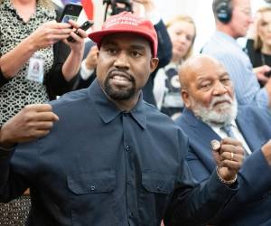 Los comentarios racistas y antisemitas del rapero estadounidense han generado el rechazo de las autoridades británicas que expresaron su total apoyo a la comunidad judía.