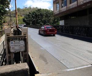 En el puente Bailey Francisco Morazán, que conecta el centro Comayagüela con el barrio Morazán, se establecerá un límite de altura para circular.
