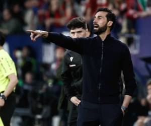 Real Madrid dejó la moneda en el aire y Barcelona podría alcanzarlo en el liderato.