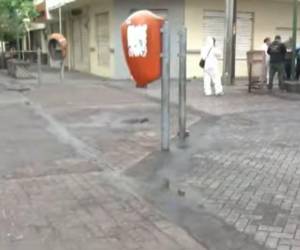 El cuerpo ya fue levantado por Medicina Forense para iniciar con las investigaciones correspondientes.