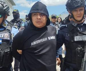En las últimas horas se le dio captura a un presunto cabecilla de la estructura criminal “La Fobi” , vinculada al narcotráfico y tráfico ilegal de armas que operan en Tegucigalpa, capital del país.