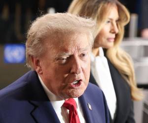 “Dijiste que no ibas a cubrirme. No deberías estar cubriéndome”, le dijo Donald Trump a la periodista de CNN Kaitlan Collins durante su llegada a la Asamblea General de la ONU.