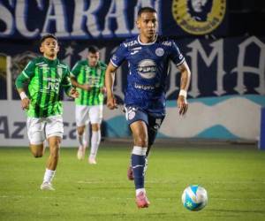 Imágenes del desarrollo del partido.