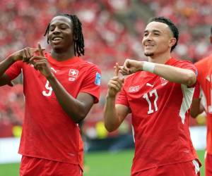 La selección de Suiza se impuso ante Canadá y quedó como líder de su grupo.