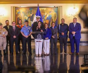Los representantes de las diferentes instituciones que forman parte del Comité Cívico Interinstitucional Permanente (Cocip), lanzaron la convocatoria para los Desfiles Patrios 2026.