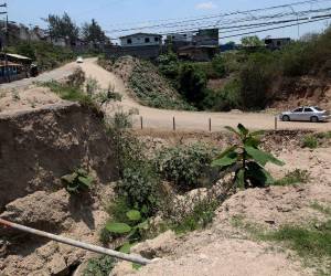 El Distrito Central informó que avanza el proyecto de reconstrucción de la caja puente en Reynel Fúnez, una obra esperada por vecinos del sector sur capitalino.