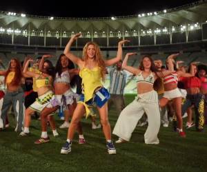 Shakira regeresa a los Mundiales con Dai Dai.