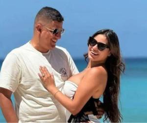 La boda y divorcio de Alejandra Rubio. La presentadora hondureña Alejandra Rubio y el capitán Javian Thompson se casaron a inicios de 2025 en una boda íntima, lo que no terminó siendo nada íntimo fue la separación. El matrimonio que no superó los tres meses, finalizó de la peor manera.