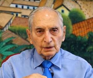 El empresario hondureño Emilio Larach Chehade murió a los 96 años, dejando un legado marcado por la honestidad, el trabajo y su aporte al progreso del país. Fundador de Larach &amp; Cía., impulsó empleos, liderazgo ético y compromiso ambiental. Su trayectoria lo convirtió en uno de los referentes morales más respetados de Honduras.