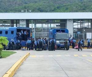 Entrada del centro penal de Ilama, Santa Bárbara.