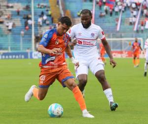 Imágenes del desarrollo del partido.