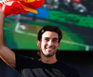 Barcelona rechaza oferta del París Saint-Germain por Ferran Torres