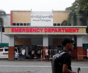 Según un reporte del periódico oficialista The Global New Litgh of Myanmar, 182 personas fueron hospitalizadas entre el 9 y el 12 de agosto debido a brotes de enfermedades diarreicas.