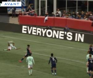 Josef Martínez se lució con un golazo de chilena en la semana 33 de la MLS.