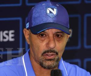 El Fantasma también se atrevió a hablar del próximo partido de Honduras ante Costa Rica.