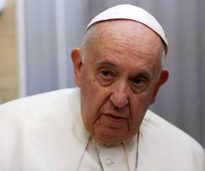 Por ahora “no he pensado en esa posibilidad, pero eso no quiere decir que pasado mañana no lo piense”, afirmó el papa argentino.