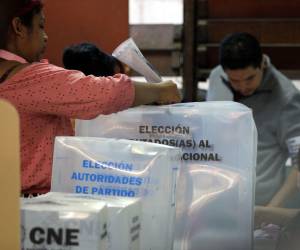La confrontación política se ha convertido en el eje de una campaña donde las propuestas parecen quedar en segundo plano.