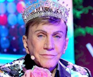 El Zar de la belleza, Osmel Sousa, tras su renuncia como asesor del certamen de belleza, reveló cuál es su top de reinas que participan en Miss Universo 2025, que deberían llevarse la corona este año. Las cuatro son latinas.