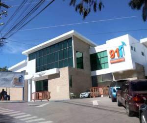 El Sistema Nacional de Emergencias 911 mantiene operativos sus <b>servicios </b>en todo Honduras.