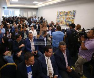 Este martes -18 de noviembre- los diputados de diferentes bancadas de oposición, participaron en una sesión extraordinaria en la que derogaron el estado de excepción que había sido extendido por 45 días, de cara al proceso electoral del 30 de noviembre.