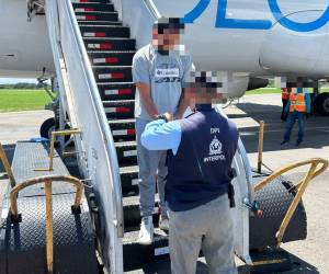Así fue detenido el hondureño por miembros de la Dirección Policial de Investigaciones (DPI)