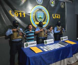 Los sospechosos fueron remitidos ante la Fiscalía correspondiente, acusados del delito de extorsión.